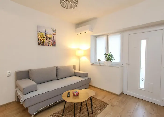 Apartment Gaya